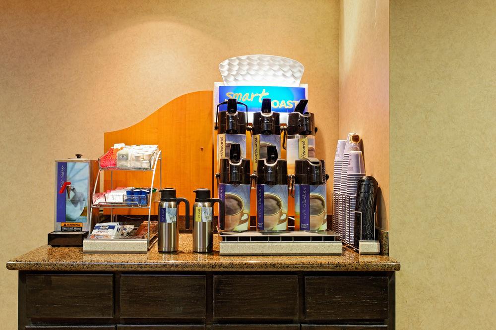 Holiday Inn Express & Suites Ozona By Ihg Exterior foto